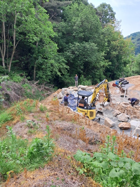 경기 평택 평택 아파트 단지 조경 연못 누수 수리